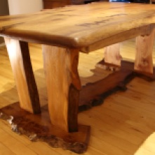 'River' Dining Table