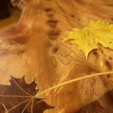 Maple leaf table with shelf - decorative leaves and detail